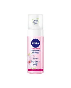 Nivea Yatıştırıcı Yüz Yıkama Köpüğü Kuru Ciltler 150 ml